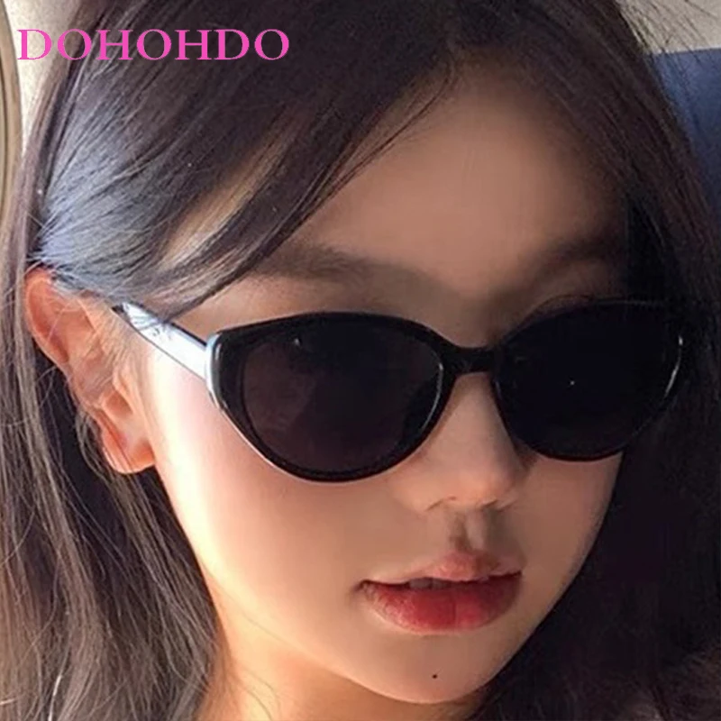 Vintage Classic Cat Eye Women Sunglasses For Luxury Designer Men Sun Glasses Travel Driving Eyeglass UV400 Gafas De Sol Mujer
Vintage Classic Cat Eye Women Sunglasses For Luxury Designer Men Sun Glasses Travel Driving Eyeglass UV400 Gafas De Sol Mujer