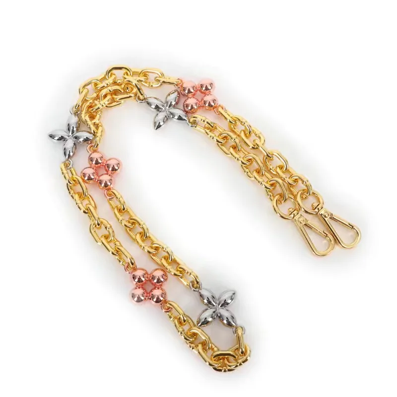 Suitable for LV women's bag chain shoulder strap modification, four leaf clover hand-held chain extension chain
Suitable for LV women's bag chain shoulder strap modification, four leaf clover hand-held chain extension chain