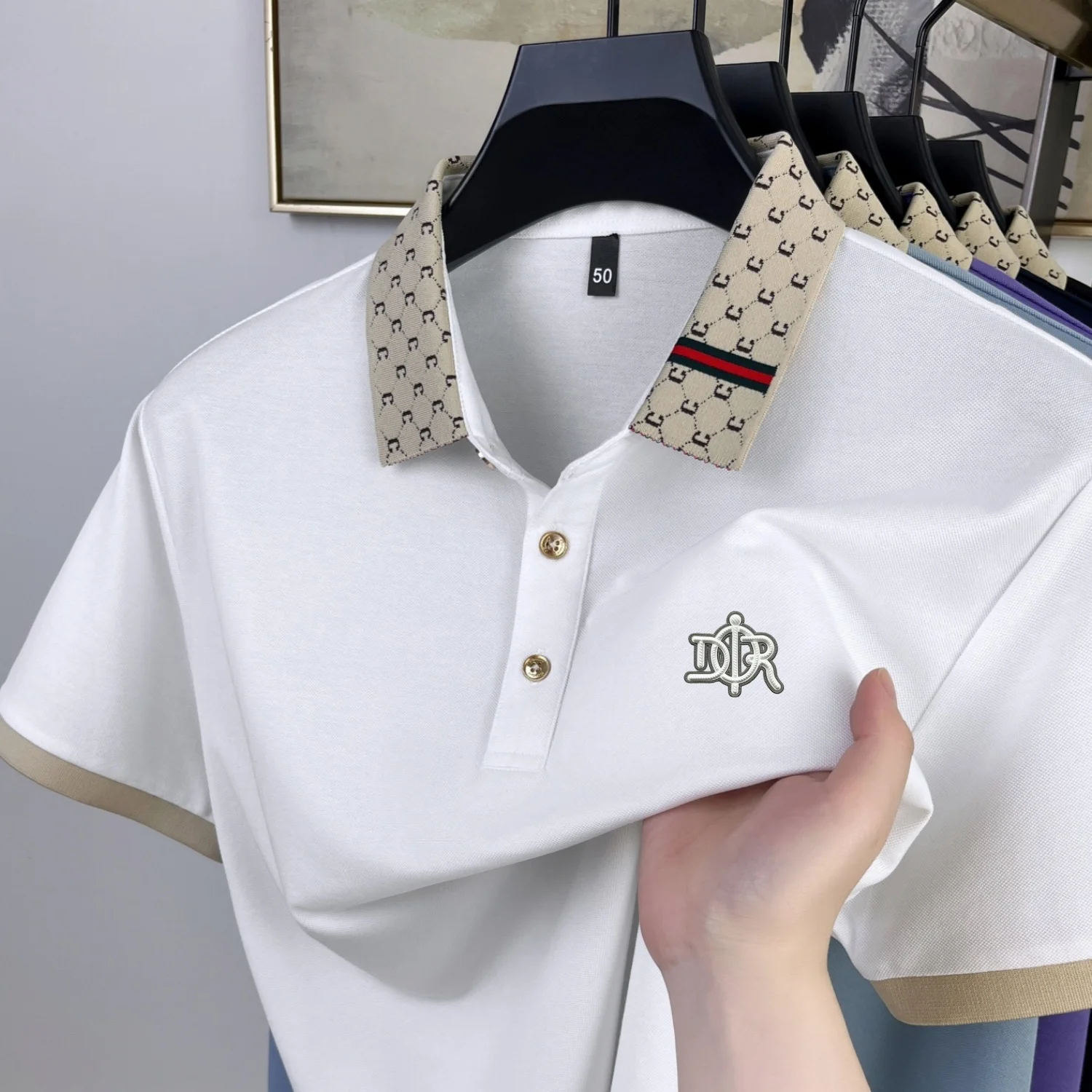 High quality brand men polo shirt summer new style letter printing short sleeve light casual fashion color blocked lapel T-shirt
High quality brand men polo shirt summer new style letter printing short sleeve light casual fashion color blocked lapel T-shirt