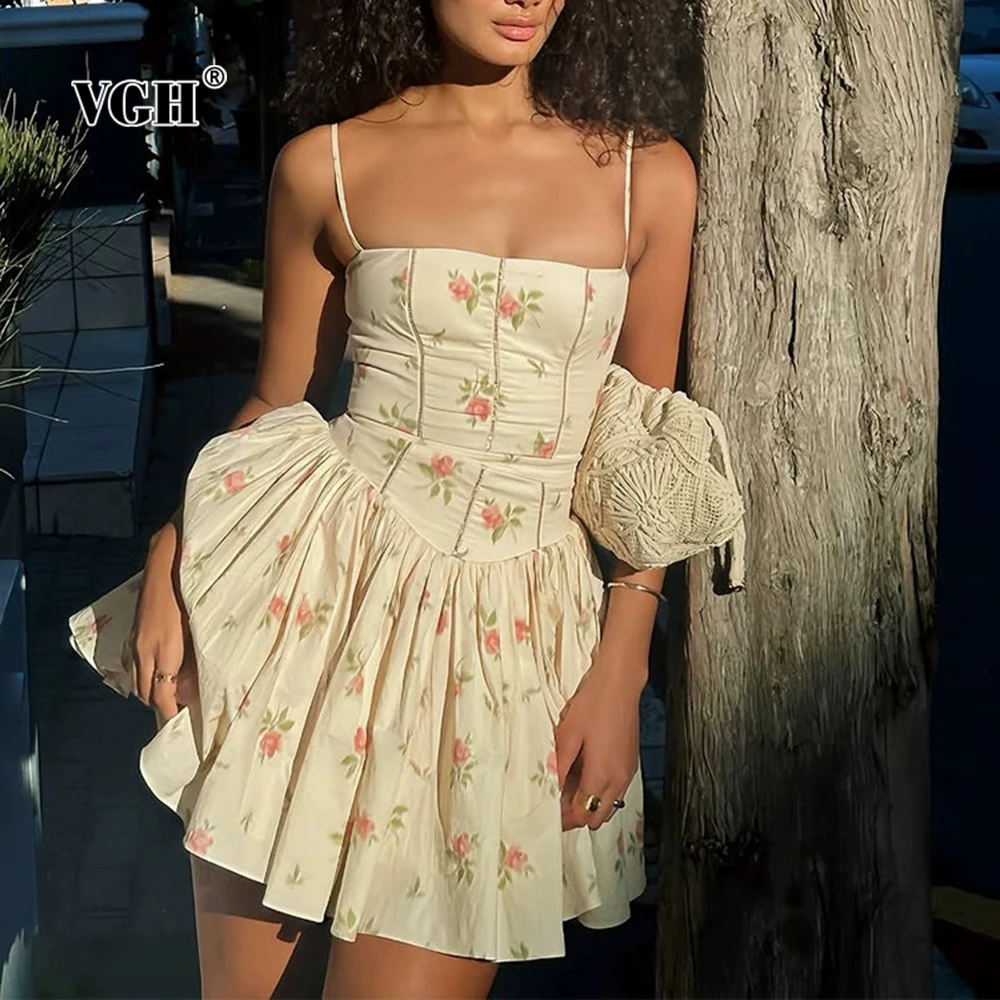 VGH Sexy Hotsweet Printing Party Short Dresses for Woman Square Collar Sleeveless High Waist Temperament Folds Dresses Female
VGH Sexy Hotsweet Printing Party Short Dresses for Woman Square Collar Sleeveless High Waist Temperament Folds Dresses Female