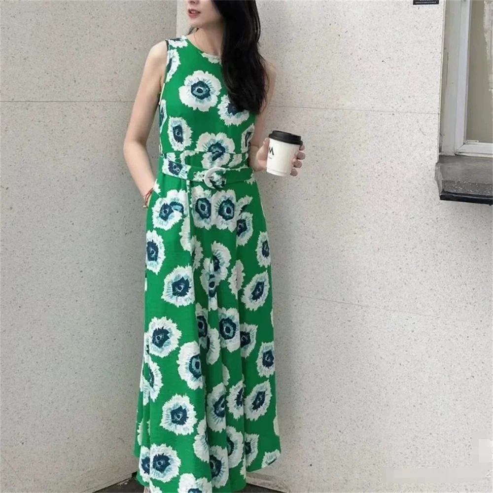Flowers Print Women Green Tank Dress Round Neck Holiday Vacation Sleeveless Lady Sleeveless Mid-length Dresses with Belt
Flowers Print Women Green Tank Dress Round Neck Holiday Vacation Sleeveless Lady Sleeveless Mid-length Dresses with Belt