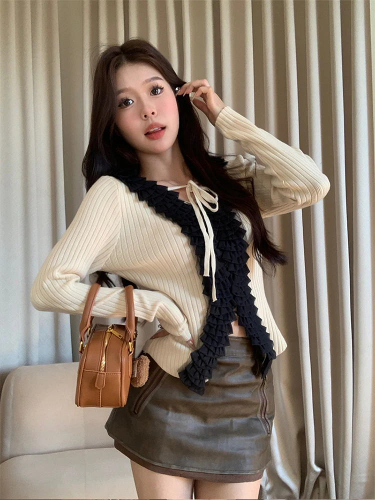 Women's V-Ne ort Knitwear Ruffle Hem Slim Fit Autumn Winter New Sle Faion Design Korean Sle Long Sve Top
Women's V-Ne ort Knitwear Ruffle Hem Slim Fit Autumn Winter New Sle Faion Design Korean Sle Long Sve Top