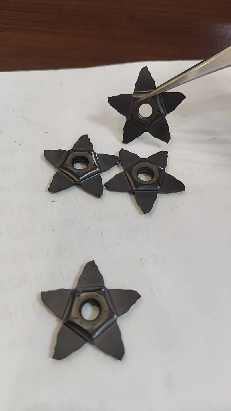 PENTA24N147J000 IC908 CNC BLADE PENTA24N150J010 IC908
PENTA24N147J000 IC908 CNC BLADE PENTA24N150J010 IC908