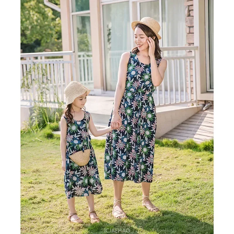 For The Whole Family Matching Outfit Mother Father and Children Clothing Dad Son Shirts Shorts Sets Mom Daughter Same Dress
For The Whole Family Matching Outfit Mother Father and Children Clothing Dad Son Shirts Shorts Sets Mom Daughter Same Dress
