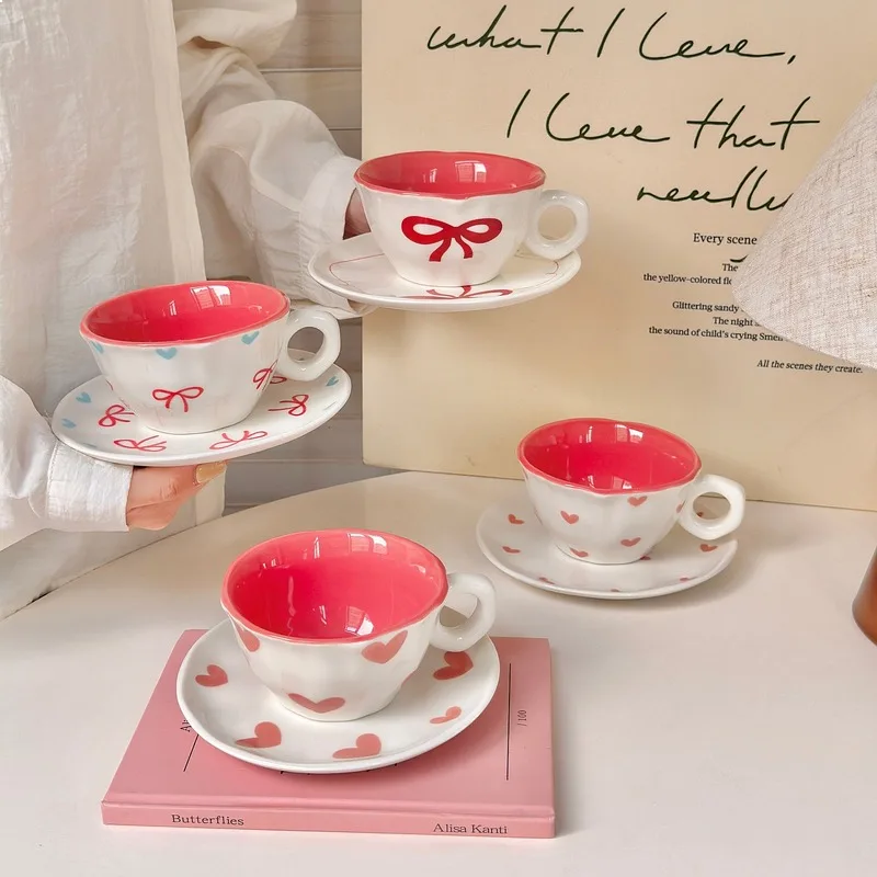 High Appearance Korean Style Ceramic Coffee Cup Saucer Set Small Fresh Heart Bowknot Afternoon Tea Cup Gift Porcelain Drinkware
High Appearance Korean Style Ceramic Coffee Cup Saucer Set Small Fresh Heart Bowknot Afternoon Tea Cup Gift Porcelain Drinkware