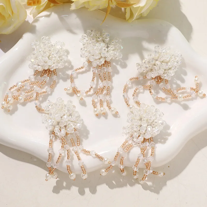 Shoe Charm 1 Piece Handwoven Pearl Crystal Tassel Beaded Flower French Versatile DIY for Jelly Shoes Clogs Princess Korean
Shoe Charm 1 Piece Handwoven Pearl Crystal Tassel Beaded Flower French Versatile DIY for Jelly Shoes Clogs Princess Korean