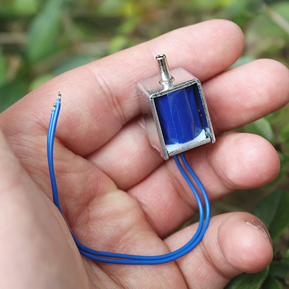2PCS Normally Open Micro DC 3.7V Solenoid Valve Exhaust Valve Electronic Monitor Small Exhaust Valve Electric Control Switch
2PCS Normally Open Micro DC 3.7V Solenoid Valve Exhaust Valve Electronic Monitor Small Exhaust Valve Electric Control Switch
