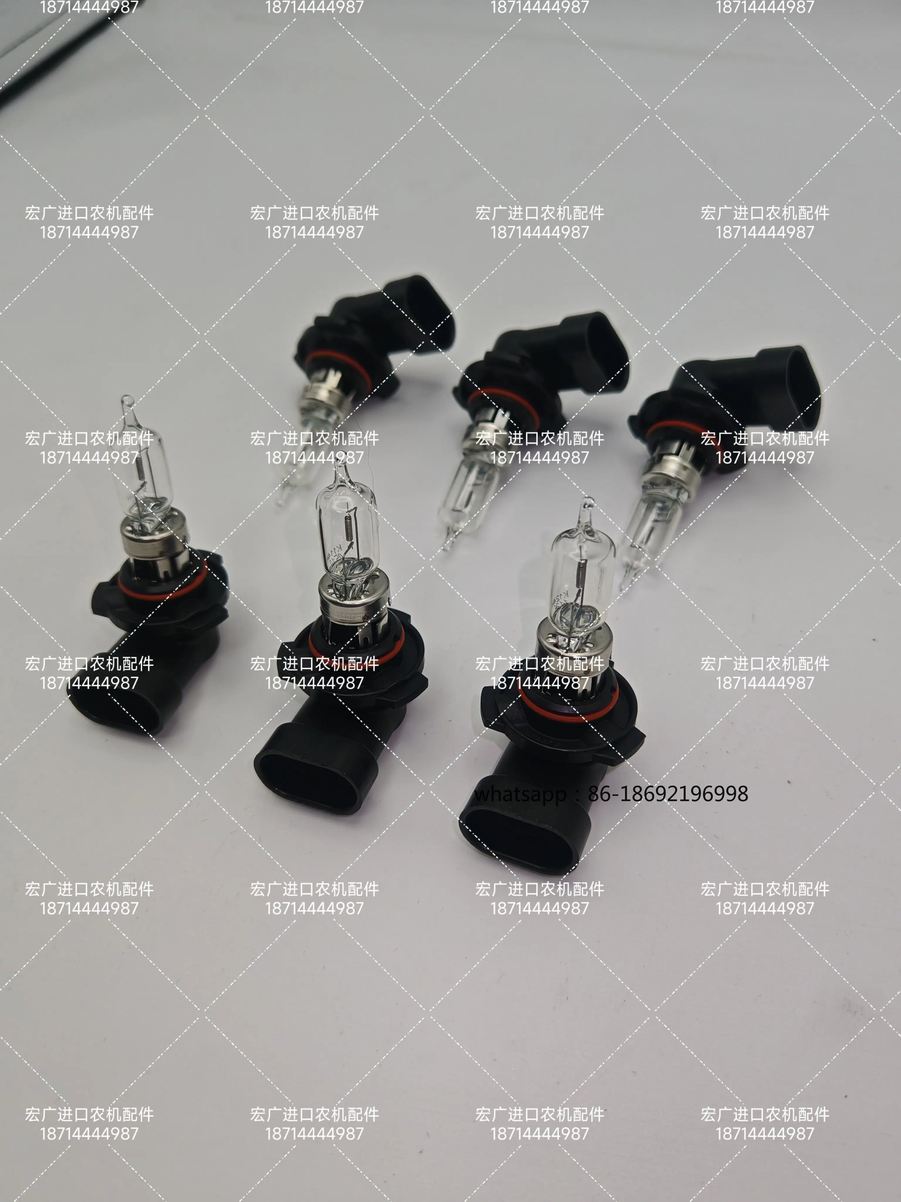 2204 Трактор S660 S670 Рабочая лампа комбайна RE185880 Импортная поддержка
2204 Трактор S660 S670 Рабочая лампа комбайна RE185880 Импортная поддержка