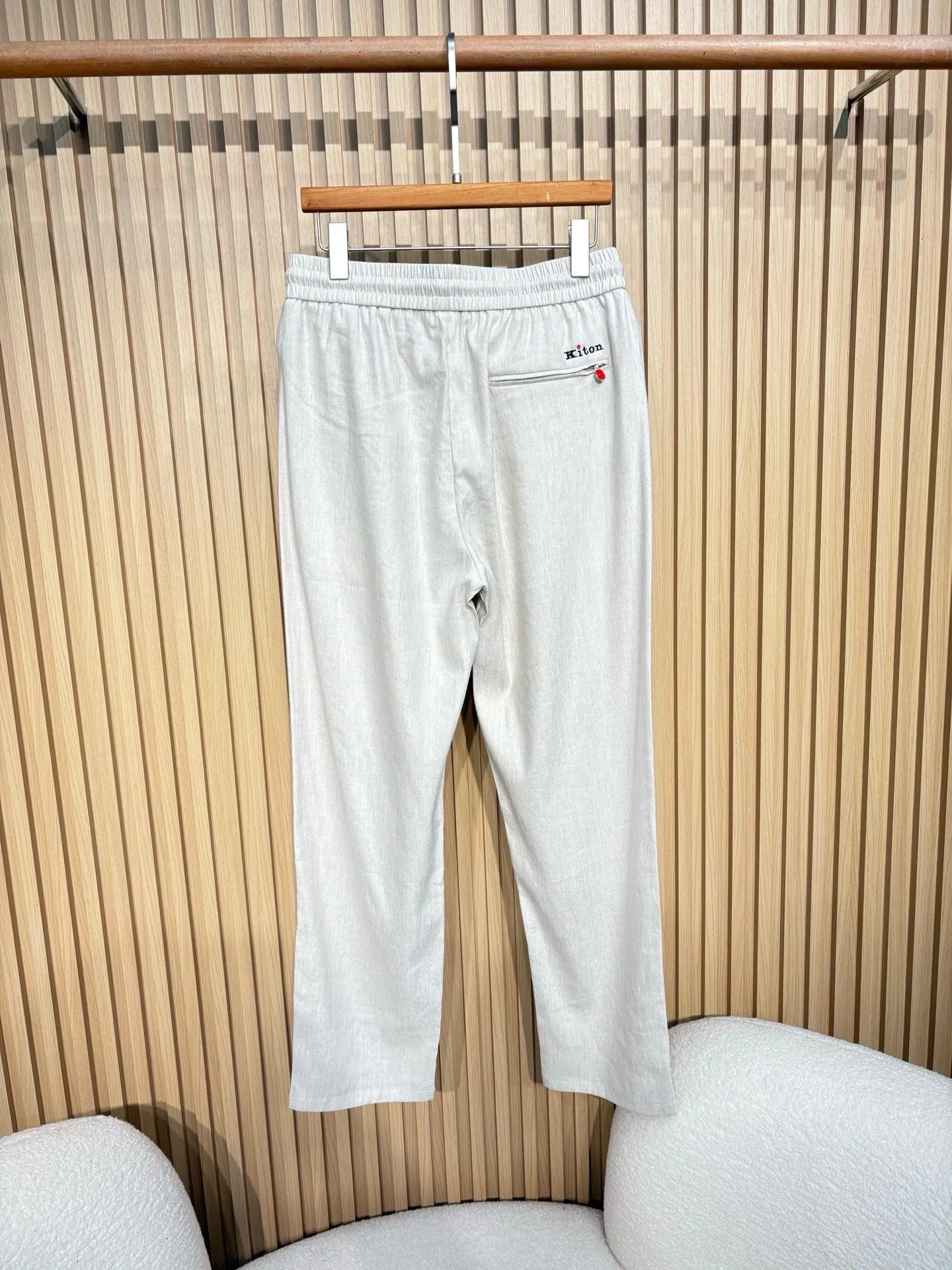 Kiton Linen Casual Business Straight Casual Pants 26SS
Kiton Linen Casual Business Straight Casual Pants 26SS