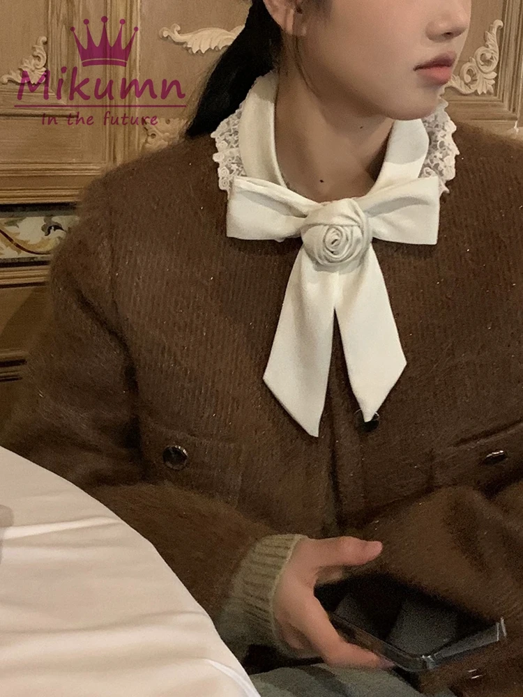 Mikumn Harajuku светлый абрикосовый сладкий цветочный бант кружевной искусственный воротник корейский стиль женский накладной воротник элегантная шикарная одежда аксессуары
Mikumn Harajuku светлый абрикосовый сладкий цветочный бант кружевной искусственный воротник корейский стиль женский накладной воротник элегантная шикарная одежда аксессуары