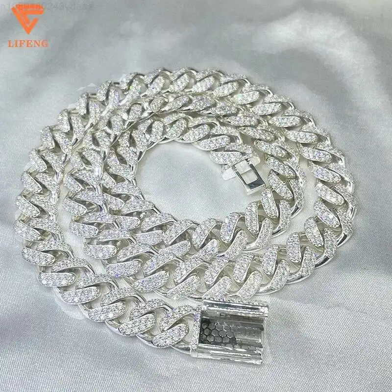 Lifeng jewelry Hip Hop 10mm Iced Out VVS Moissanite Cuban Link Chain 925 Silver Jewelry Necklace For Men
Lifeng jewelry Hip Hop 10mm Iced Out VVS Moissanite Cuban Link Chain 925 Silver Jewelry Necklace For Men