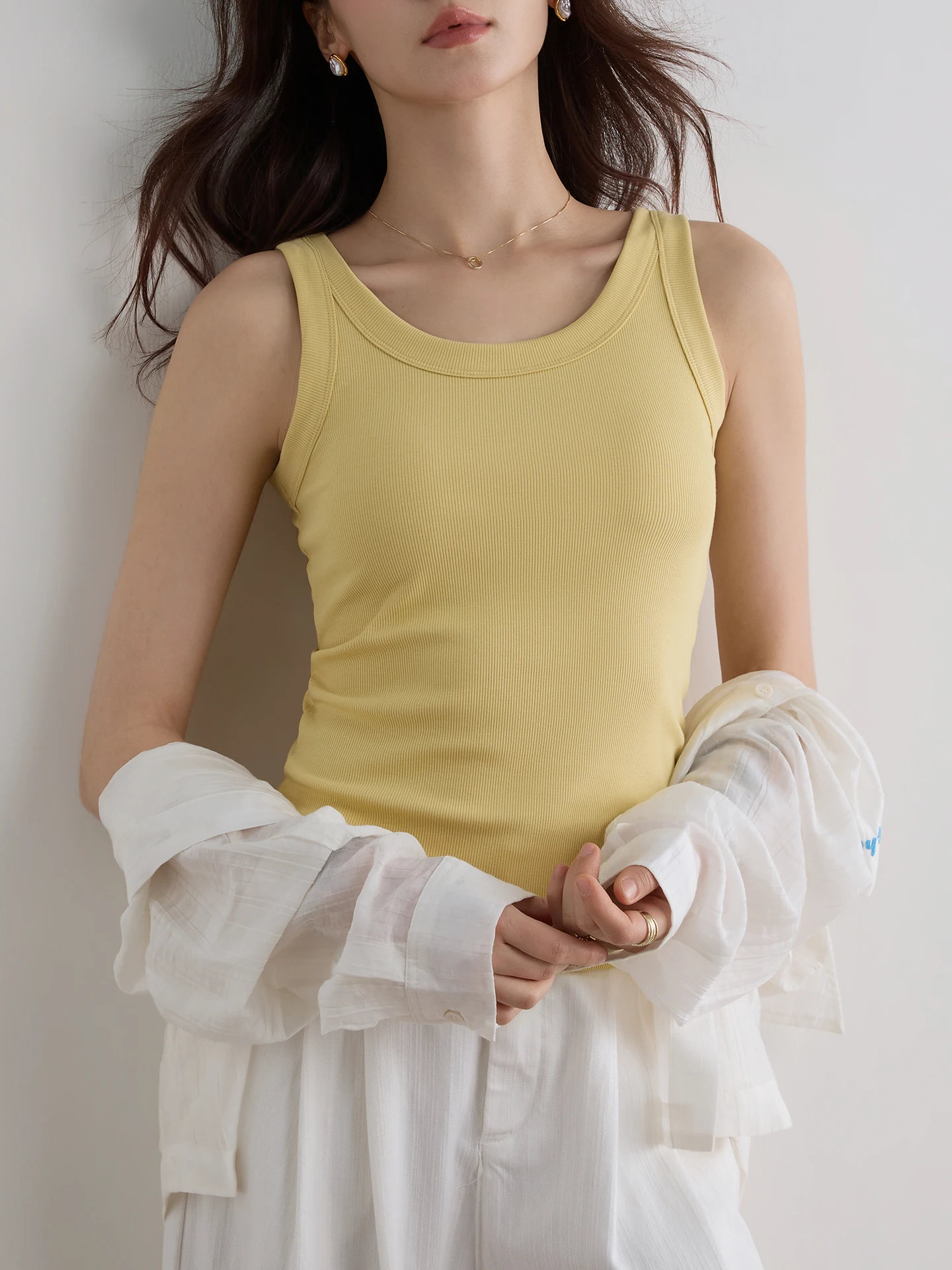 Premium Korean Solid Tank Top U Neck Ribbed Texture Slim Seamless Skin Friendly Versatile Match Coats Summer Essential Basic Ves
Premium Korean Solid Tank Top U Neck Ribbed Texture Slim Seamless Skin Friendly Versatile Match Coats Summer Essential Basic Ves
