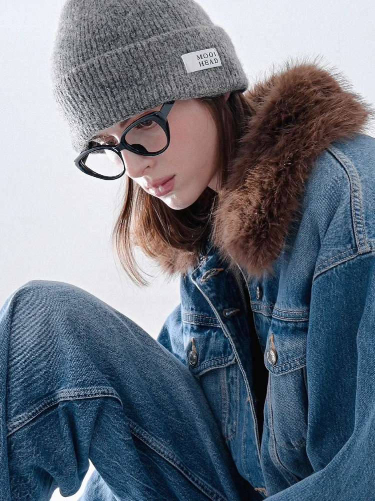 Women Vintage Fur Collar Denim Jacket Casual Solid Single Breasted Full Sleeve Lapel Short Coat 2026 Lady Street Outerwear New
Women Vintage Fur Collar Denim Jacket Casual Solid Single Breasted Full Sleeve Lapel Short Coat 2026 Lady Street Outerwear New