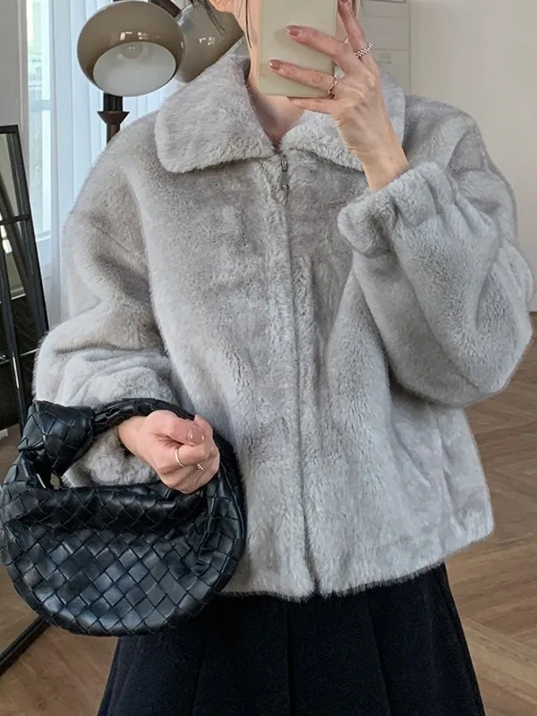 Winter New Faion Stand Collar Zipper Fake Mink Jaet ort Women's Luxury Feel Coat Warmth Synthetic Fur Korean Sle
Winter New Faion Stand Collar Zipper Fake Mink Jaet ort Women's Luxury Feel Coat Warmth Synthetic Fur Korean Sle