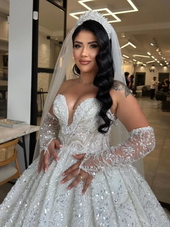 Customized Exquisite High Neck Long Sleeve Lace Vintage Wedding Dresses Luxury Appliques A Line Bridal Gown Vestidos de Noiva
Customized Exquisite High Neck Long Sleeve Lace Vintage Wedding Dresses Luxury Appliques A Line Bridal Gown Vestidos de Noiva