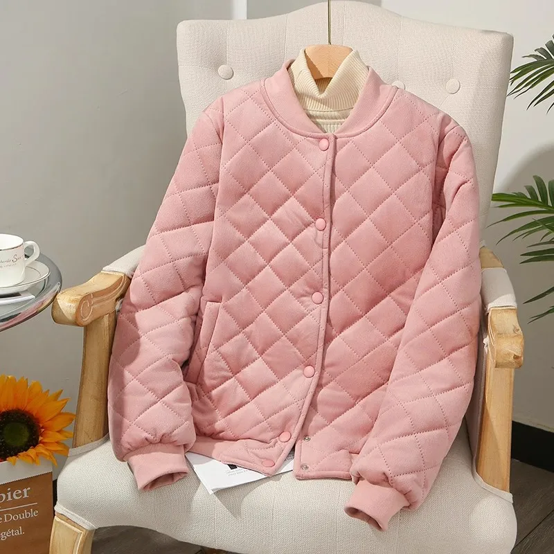 Autumn Winter Women Thicken Cotton-Padded Jacket Warm Single Breasted Velvet Coat Ladies Long Sleeve Cotton Parkas Short Outwear
Autumn Winter Women Thicken Cotton-Padded Jacket Warm Single Breasted Velvet Coat Ladies Long Sleeve Cotton Parkas Short Outwear