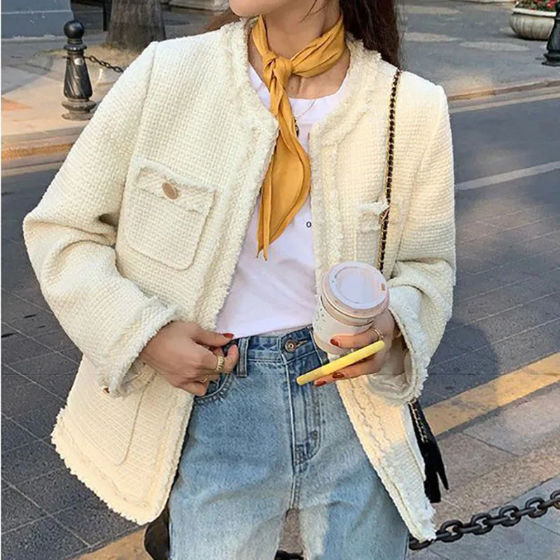 Fashion Elegant Women Small Fragrant Coat Office Lady Versatile Loose Slim Jacket 2023 New Autumn Winter Thicken Warm Women Coat
Fashion Elegant Women Small Fragrant Coat Office Lady Versatile Loose Slim Jacket 2023 New Autumn Winter Thicken Warm Women Coat