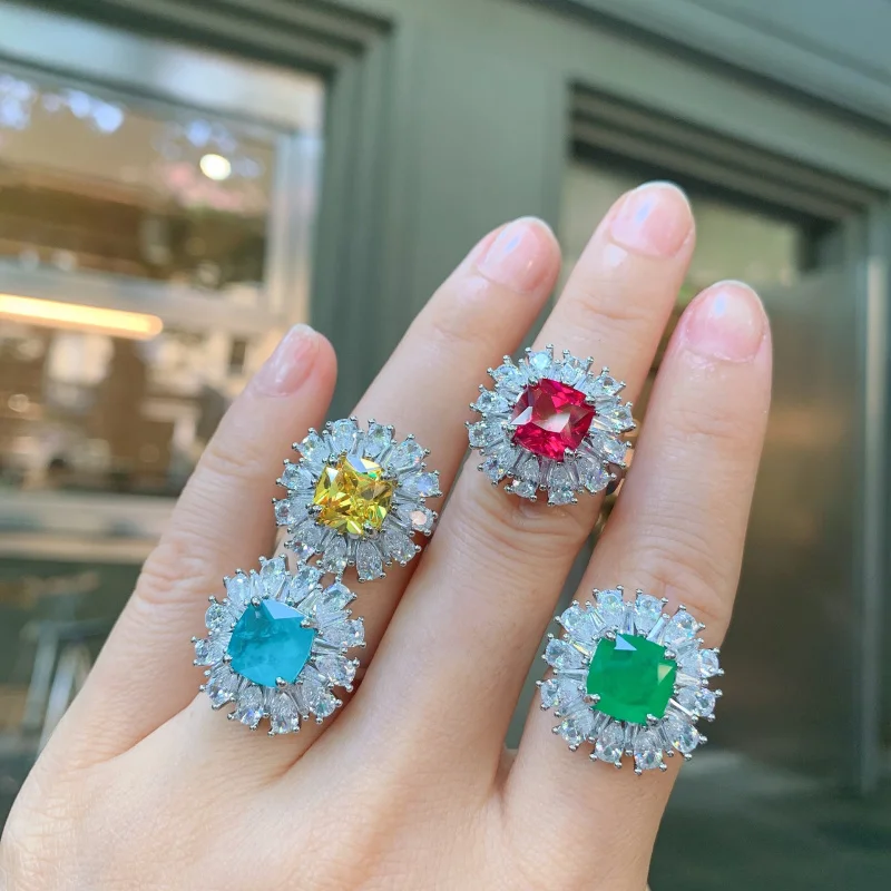 European and American style fashion jewelry ring with colored gemstones: blue, yellow, red, and green gemstones, four-color wome
European and American style fashion jewelry ring with colored gemstones: blue, yellow, red, and green gemstones, four-color wome