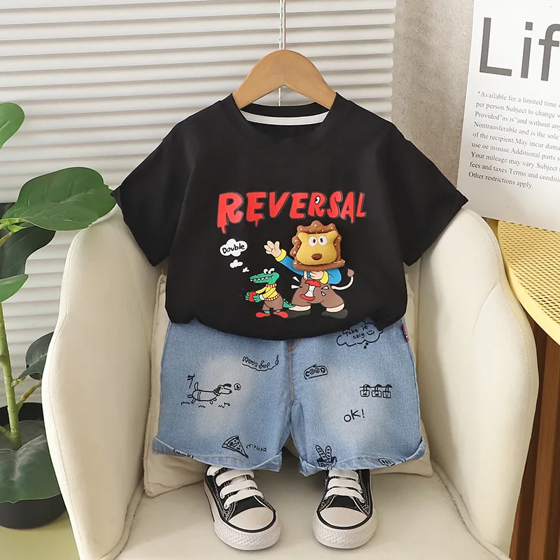 Kids Boutique Clothes 2025 Summer Outfits for Baby Boy 3D Lion Short Sleeve T-shirts and Shorts Two Piece Childrens Clothing Set
Kids Boutique Clothes 2025 Summer Outfits for Baby Boy 3D Lion Short Sleeve T-shirts and Shorts Two Piece Childrens Clothing Set