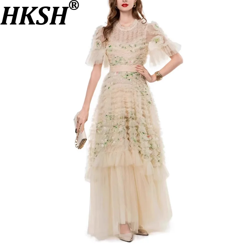 HKSH Women Luxury Gown Dress Embroidery Short Sleeves Waist Cinching Slimming Ruffled Pleated Mesh Elegant Party Dresses HK22549
HKSH Women Luxury Gown Dress Embroidery Short Sleeves Waist Cinching Slimming Ruffled Pleated Mesh Elegant Party Dresses HK22549
