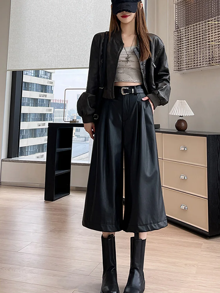 Black seven quarter leather pants for women 2025 new autumn and winter fashion solid A-line mid length wide leg pants
Black seven quarter leather pants for women 2025 new autumn and winter fashion solid A-line mid length wide leg pants