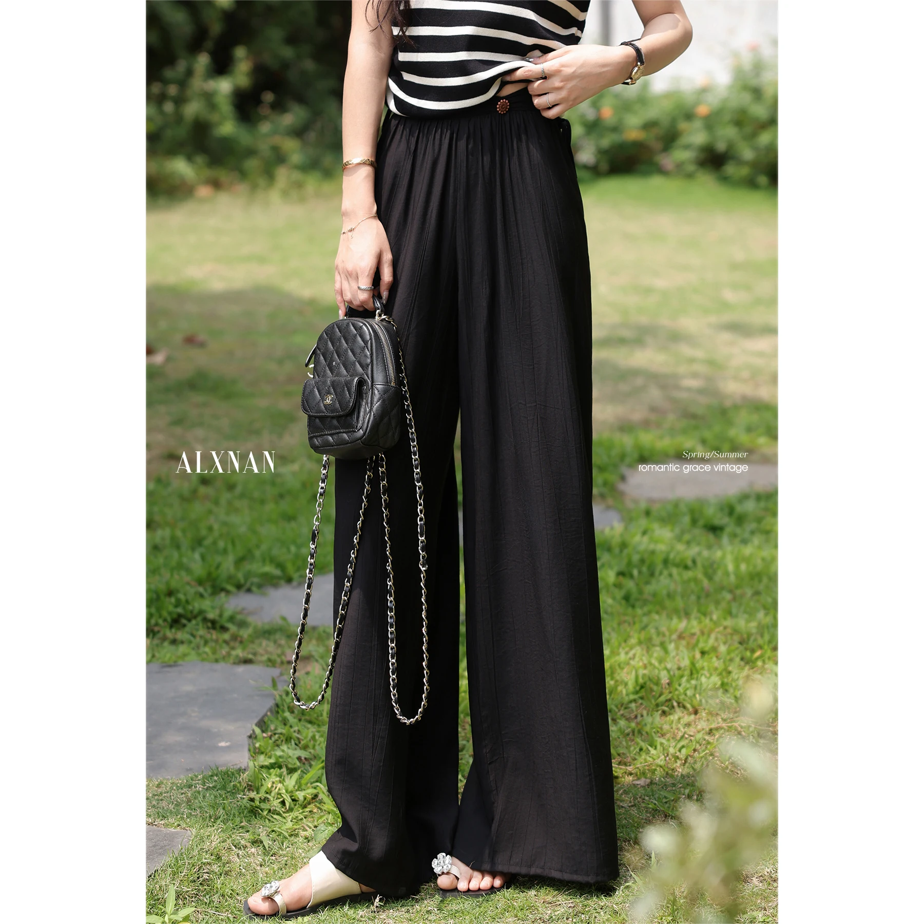 ALXNAN Women's Black Pants Wide-leg Elastic Waist Elegant Baggy Pants 2025 Summer Casual High-waist Female Long Trousers L551101
ALXNAN Women's Black Pants Wide-leg Elastic Waist Elegant Baggy Pants 2025 Summer Casual High-waist Female Long Trousers L551101