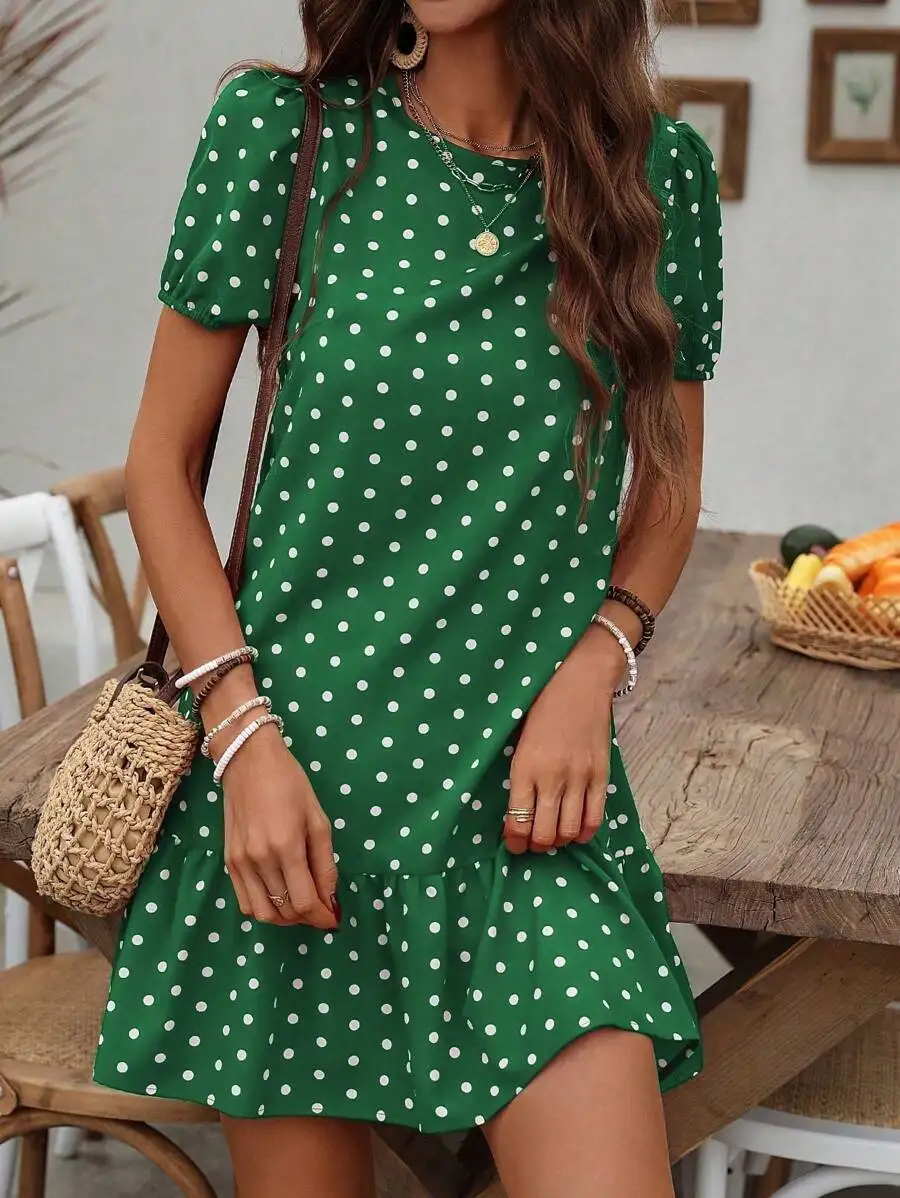 Green Polka Dot Bubble Sleeve Dress With Ruffled Hem Casual Summer Dress
Green Polka Dot Bubble Sleeve Dress With Ruffled Hem Casual Summer Dress
