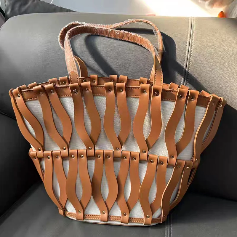Brand Hollow Woven Shoulder Bag Retro Versatile Large Capacity Tote Bag Niche Contrast Color Canvas Handbag Beach Bag Women' Bag
Brand Hollow Woven Shoulder Bag Retro Versatile Large Capacity Tote Bag Niche Contrast Color Canvas Handbag Beach Bag Women' Bag