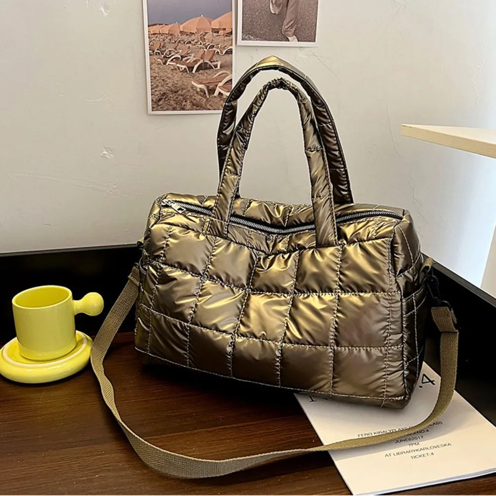 Cute Korean Style Bright Space Cotton Tote Bag Shoulder Bag Plaid Cloud Crossbody Bag Large Capacity Silver Nylon Handbag Lady
Cute Korean Style Bright Space Cotton Tote Bag Shoulder Bag Plaid Cloud Crossbody Bag Large Capacity Silver Nylon Handbag Lady