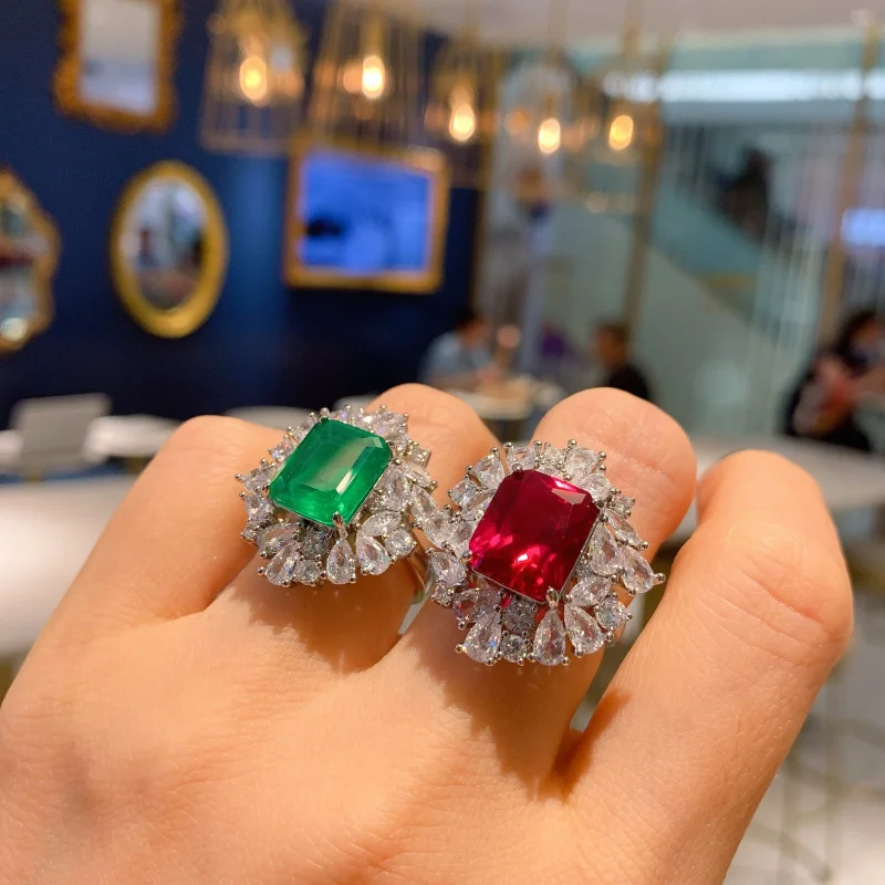 Jewelry Fine Craft Luxury Inlaid Red Glass Emerald Rectangular Lace Women's Ring Main 10*12
Jewelry Fine Craft Luxury Inlaid Red Glass Emerald Rectangular Lace Women's Ring Main 10*12
