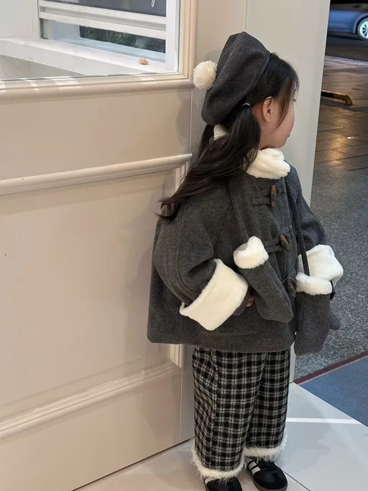 Girls Suits Children 2024 New Autumn Winter Fashion Gray Coat and Plaid Trousers Two-piece Set Clothes Korean Simple Style
Girls Suits Children 2024 New Autumn Winter Fashion Gray Coat and Plaid Trousers Two-piece Set Clothes Korean Simple Style