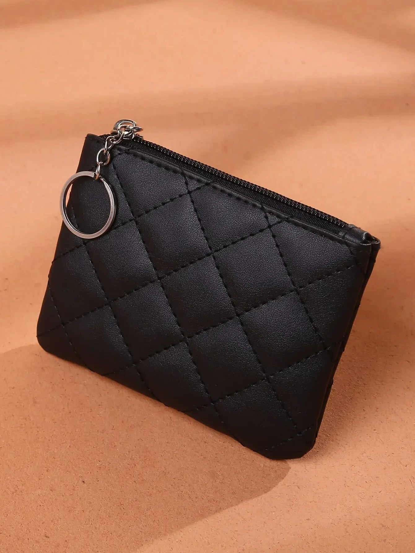 Fashionable Versatile Minimalist Solid Color Short Large Capacity Card Holder
Fashionable Versatile Minimalist Solid Color Short Large Capacity Card Holder