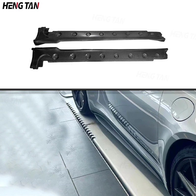 For Porsche 911 992 2022+ Carbon Fiber Car Side Skirts Splitters Flaps Apron Parts Upgrade Body kit Car Accessories FX Style
For Porsche 911 992 2022+ Carbon Fiber Car Side Skirts Splitters Flaps Apron Parts Upgrade Body kit Car Accessories FX Style