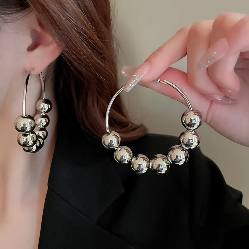 Hyperbole Exaggerate Big Circle Women Earrings Rolling Beads Silver Plated Trendy Hoop Loop Accessories Jewelry Hot Selling
Hyperbole Exaggerate Big Circle Women Earrings Rolling Beads Silver Plated Trendy Hoop Loop Accessories Jewelry Hot Selling