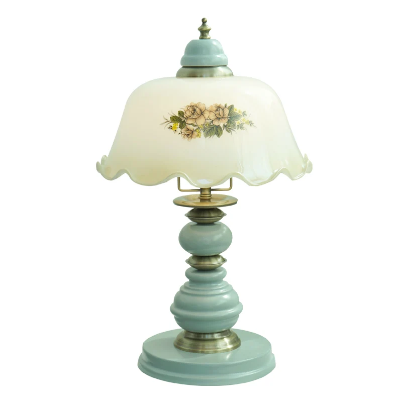 Table Lamp Bedside Retro Imitation European Beautiful Country Wedding Room Bedroom Living Room Flower Glass
Table Lamp Bedside Retro Imitation European Beautiful Country Wedding Room Bedroom Living Room Flower Glass