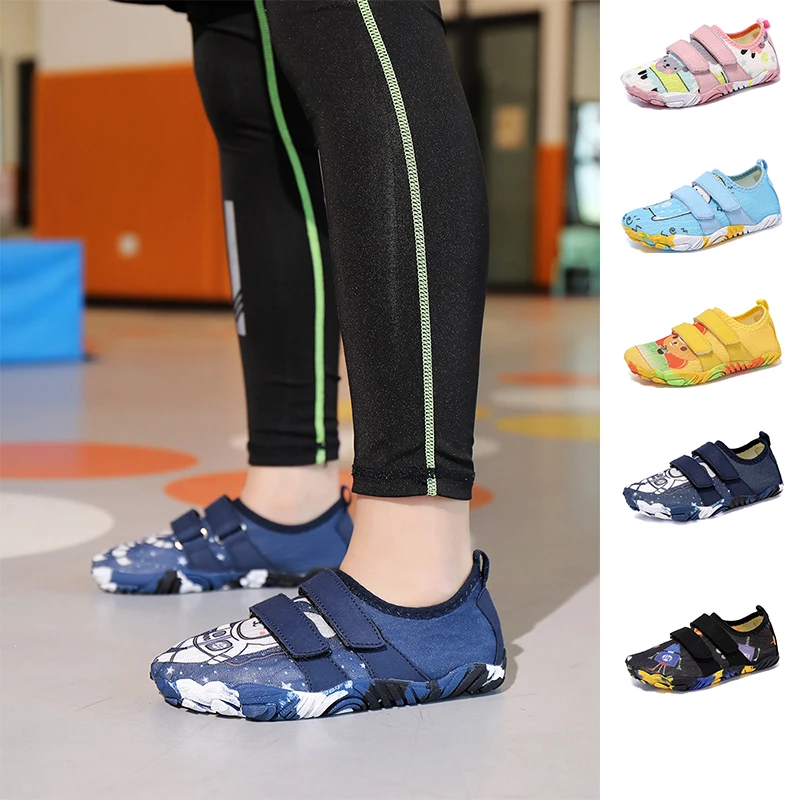 New Kids Water Shoes Quick Dry Aqua Shoes Boys Girls Non-Slip Beach Swimming Wading Sneakers Toddler Barefoot Outdoor Sports
New Kids Water Shoes Quick Dry Aqua Shoes Boys Girls Non-Slip Beach Swimming Wading Sneakers Toddler Barefoot Outdoor Sports