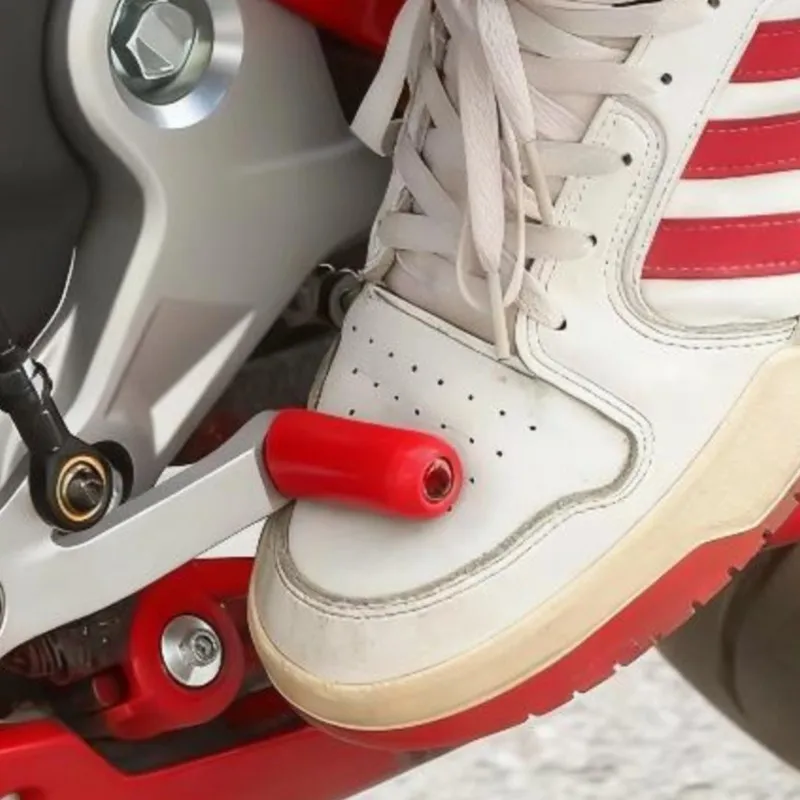 1Pcs Gear Shift Lever Pedal Foot Pad Rubber Cover For XSR700 900 YZF-R125 Motorcycle Universal Rubber Shift Lever Gear Covers
1Pcs Gear Shift Lever Pedal Foot Pad Rubber Cover For XSR700 900 YZF-R125 Motorcycle Universal Rubber Shift Lever Gear Covers