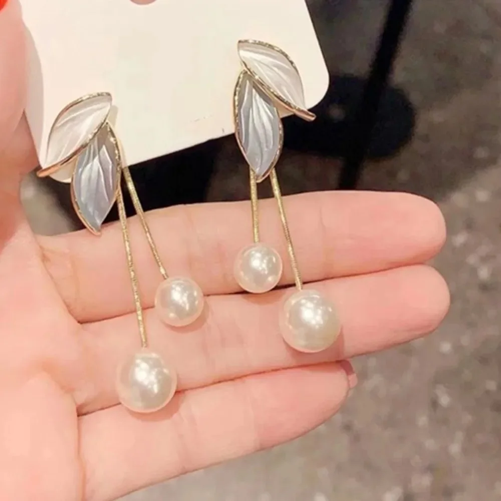AAA 7-8mm 8-9mm 9-10mm Pearl AKOYA WOMEN Earrings Leaf Tassel Double Earnail Pearl 925S Freeshippings Items
AAA 7-8mm 8-9mm 9-10mm Pearl AKOYA WOMEN Earrings Leaf Tassel Double Earnail Pearl 925S Freeshippings Items