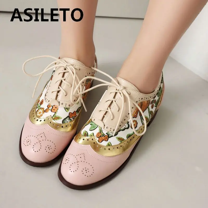 ASILETO 2025 New Design Women Pumps Round Toe Chunky Heels 3.5cm Lace Up Mixed Color Flower Plus Size 41 42 43 Fashion Shoes
ASILETO 2025 New Design Women Pumps Round Toe Chunky Heels 3.5cm Lace Up Mixed Color Flower Plus Size 41 42 43 Fashion Shoes