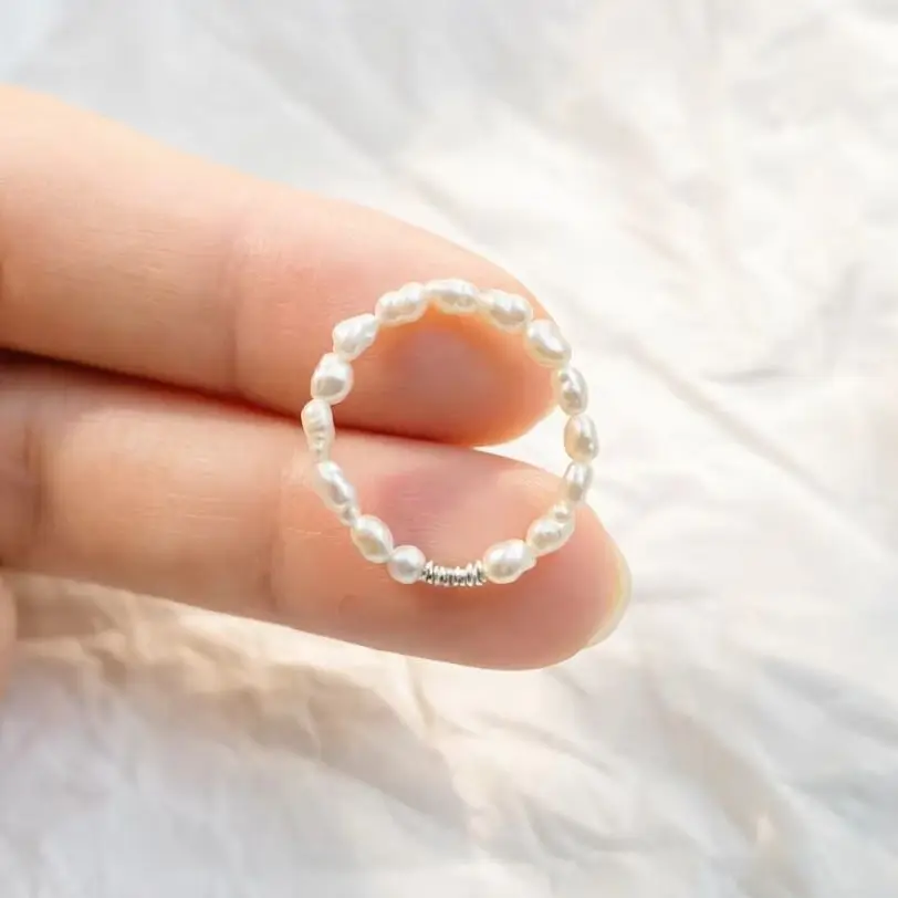 JY ZuBo Baroque 2-3mm Natural Pearl Band Ring Stylish Versatile Women's Jewelry for Daily Wear Parties Weddings Festive Gifts
JY ZuBo Baroque 2-3mm Natural Pearl Band Ring Stylish Versatile Women's Jewelry for Daily Wear Parties Weddings Festive Gifts