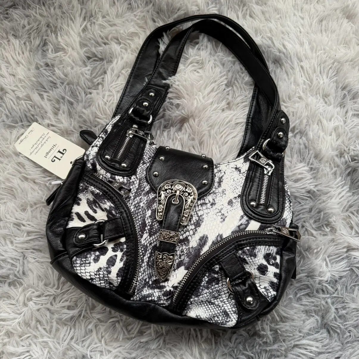 Designer Brand New High Quality Retro Snake Grain Large Capacity Fashion Shoulder Crossbody Bag for Women Сумка Женская Hot Sale
Designer Brand New High Quality Retro Snake Grain Large Capacity Fashion Shoulder Crossbody Bag for Women Сумка Женская Hot Sale