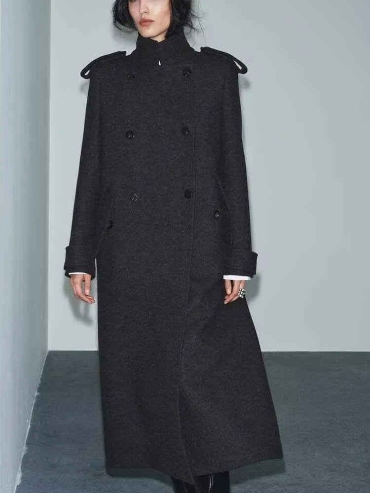 Зимнее новое поступление в европейском и американском стиле, тренд женской моды, простое и универсальное длинное пальто/куртка из смеси пригородных поездок.
Зимнее новое поступление в европейском и американском стиле, тренд женской моды, простое и универсальное длинное пальто/куртка из смеси пригородных поездок.