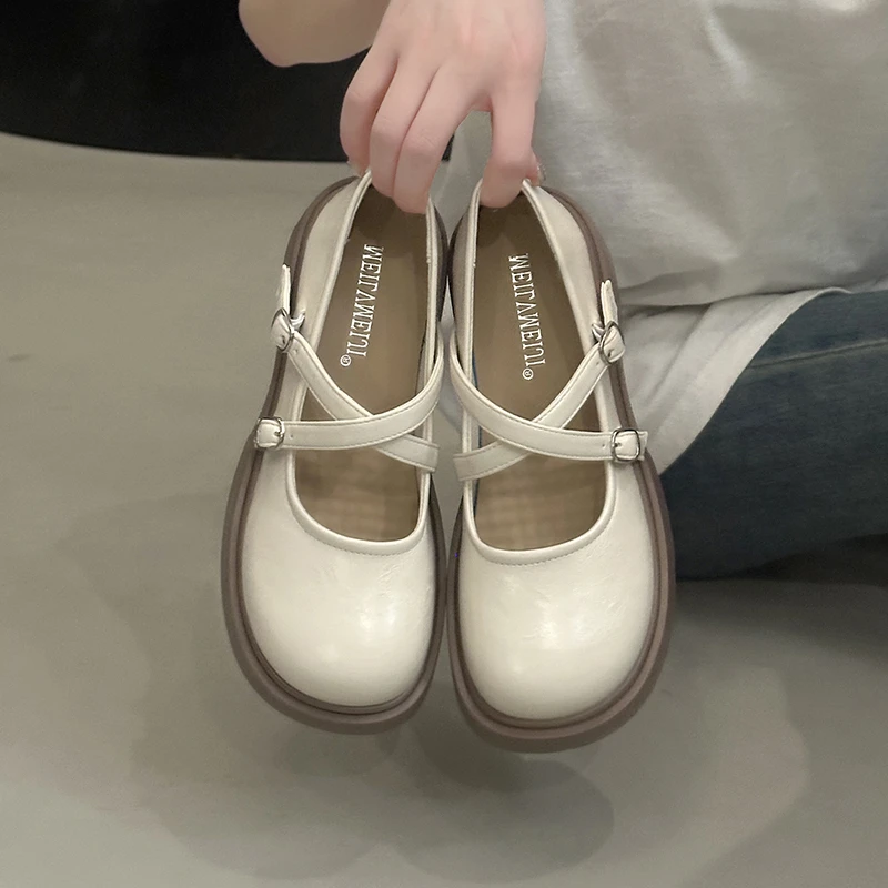 Новая коллекция 2025, черные лакированные кожаные туфли Jane на высоком каблуке с одним ремешком и толстой подошвой, маленькие кожаные туфли JK, массивные одинарные туфли
Новая коллекция 2025, черные лакированные кожаные туфли Jane на высоком каблуке с одним ремешком и толстой подошвой, маленькие кожаные туфли JK, массивные одинарные туфли