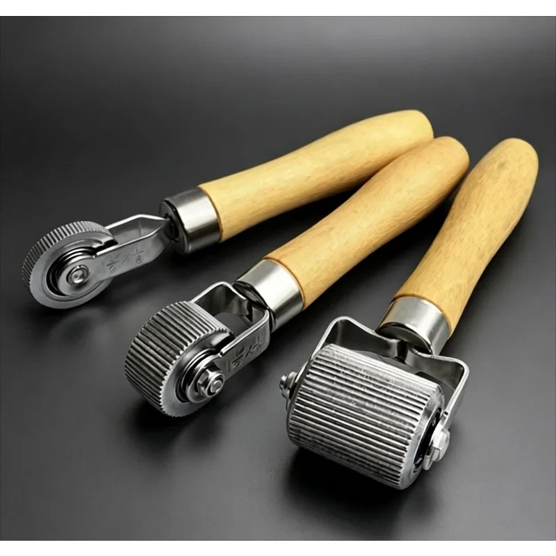 Portable Car Tire Repair Roller with Wooden Handle Durable Tire Repairing Tool Convenient Auto Accessories Noise Deading Tool
Portable Car Tire Repair Roller with Wooden Handle Durable Tire Repairing Tool Convenient Auto Accessories Noise Deading Tool