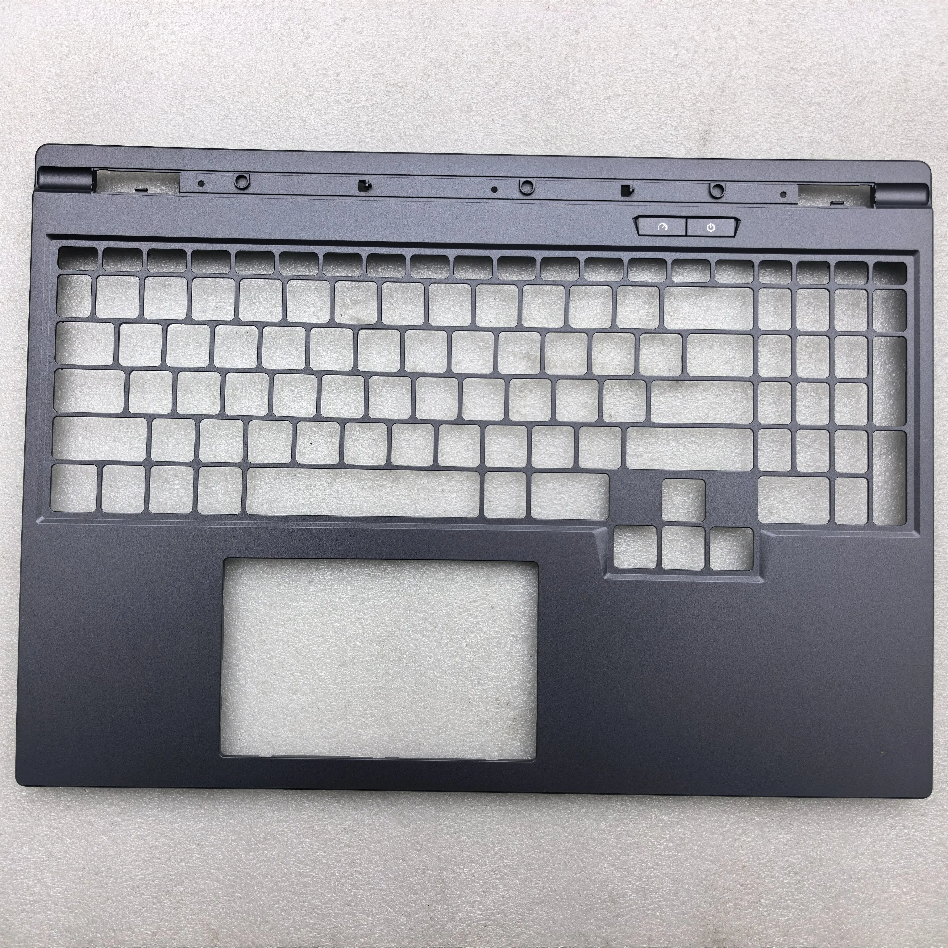 New laptop upper case cover plamrest for MECHREVO Pro X6AR5XXW PMARX6WC40
New laptop upper case cover plamrest for MECHREVO Pro X6AR5XXW PMARX6WC40