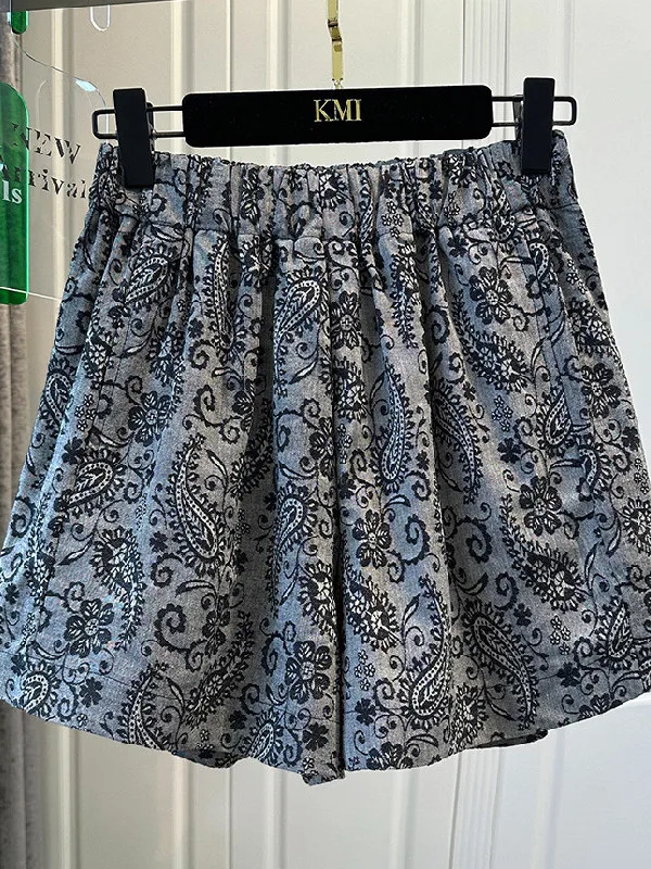 plus Size Women's Elastic Waist Shorts Casual Loose Fit Summer Pants Wide Leg Pants Floral Print Comfortable Breathable Polye...
plus Size Women's Elastic Waist Shorts Casual Loose Fit Summer Pants Wide Leg Pants Floral Print Comfortable Breathable Polye...