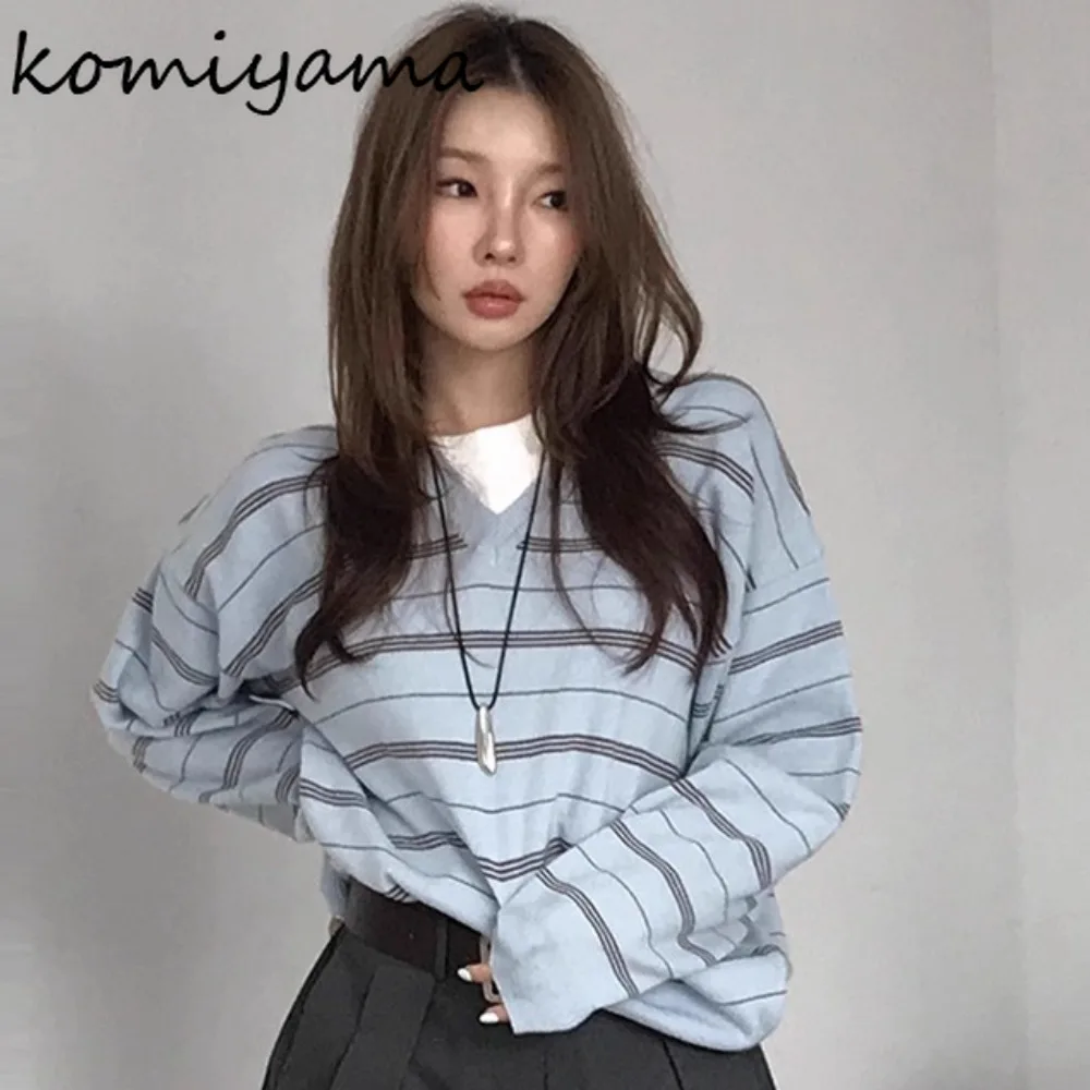 Вязаный Ropa De Muje в вертикальную полоску, мягкий повседневный свитер Roupas в корейском стиле, осенняя женская одежда, универсальный Sueter
Вязаный Ropa De Muje в вертикальную полоску, мягкий повседневный свитер Roupas в корейском стиле, осенняя женская одежда, универсальный Sueter