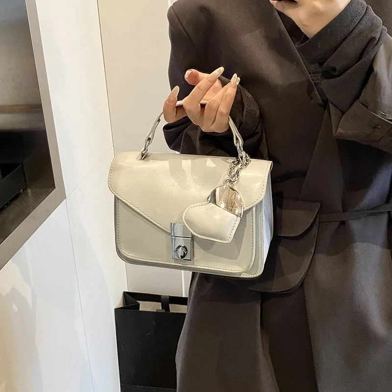 Practical Designer Handbag - Women's Leather Crossbody Shoulder Bag Tote Purse Ladies Versatile
Practical Designer Handbag - Women's Leather Crossbody Shoulder Bag Tote Purse Ladies Versatile