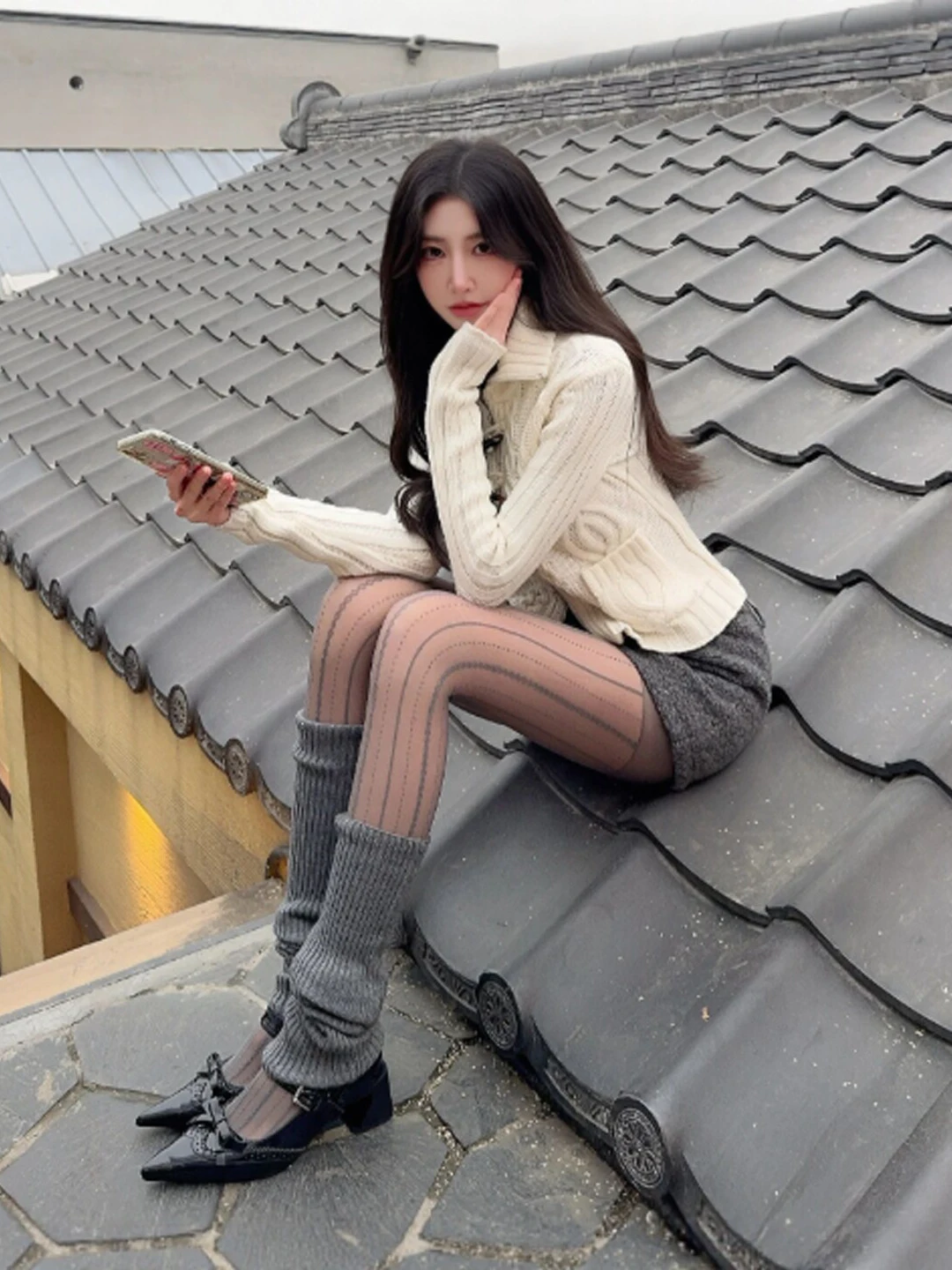 Корейский приталенный трикотажный свитер на пуговицах с длинными рукавами, повседневный, с гарантией тепла, модный и уникальный, с пуговицами из рога
Корейский приталенный трикотажный свитер на пуговицах с длинными рукавами, повседневный, с гарантией тепла, модный и уникальный, с пуговицами из рога