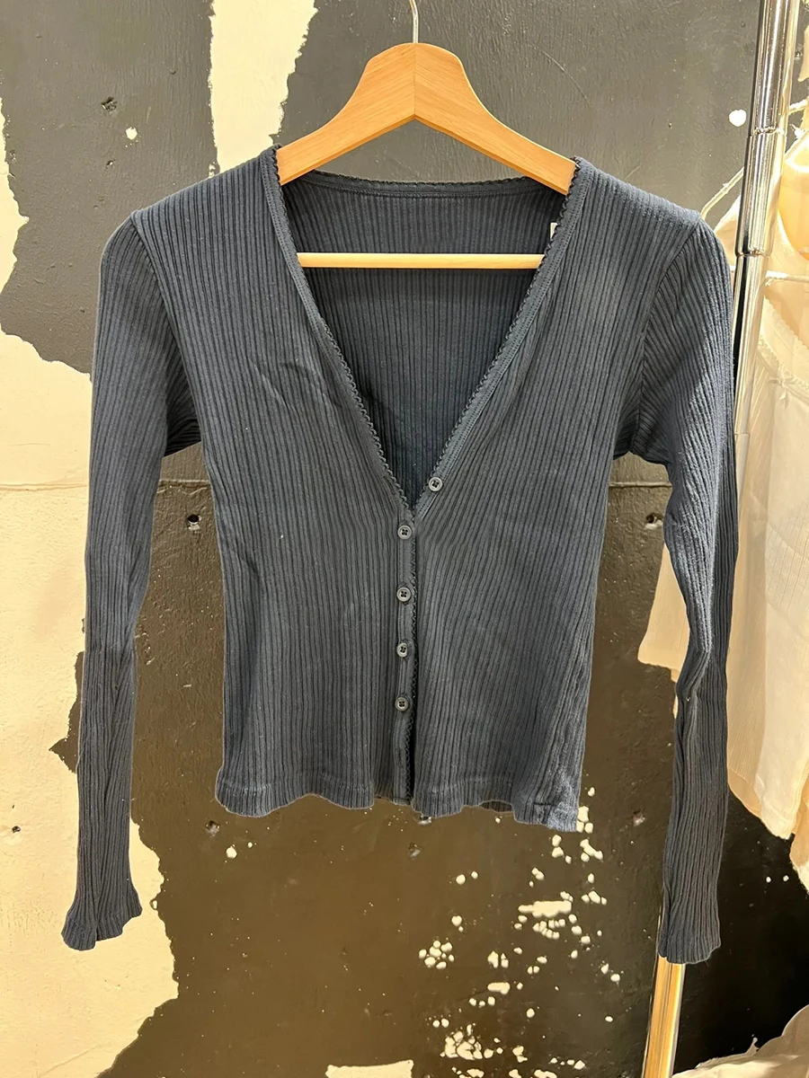 Navy Ribbed Slim Long Sleeve T-shirt Women Autumn V Neck Cotton Tee Casual Solid Simple Crop Top Vintage Streetwear Cardigan Y2k
Navy Ribbed Slim Long Sleeve T-shirt Women Autumn V Neck Cotton Tee Casual Solid Simple Crop Top Vintage Streetwear Cardigan Y2k